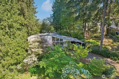1606 153rd Avenue SE Bellevue WA 98007