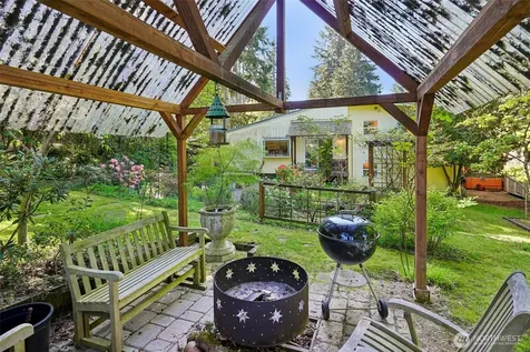 1606 153rd Avenue SE Bellevue WA 98007
