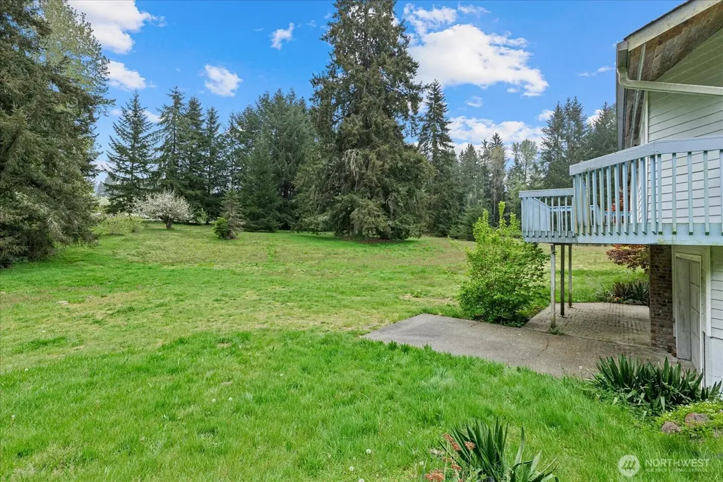 24317 115th Avenue NE Arlington WA 98223