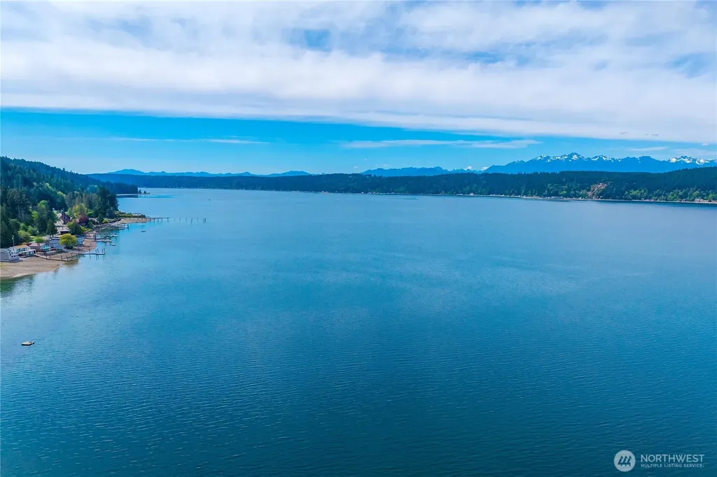 14103 E State Route 106 Belfair WA 98528