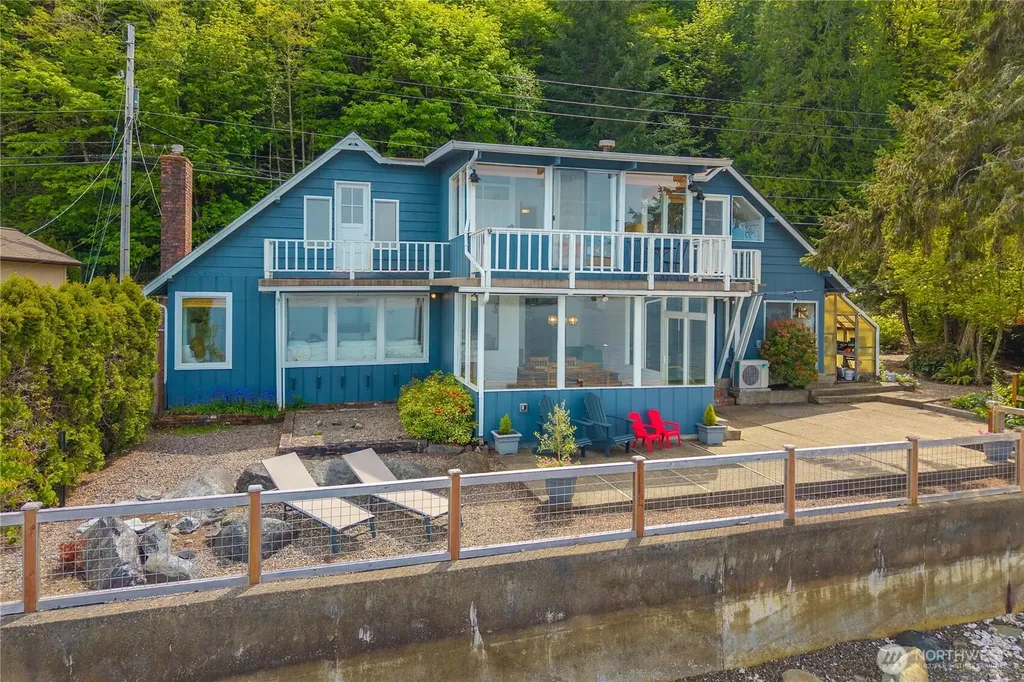 14103 E State Route 106 Belfair WA 98528