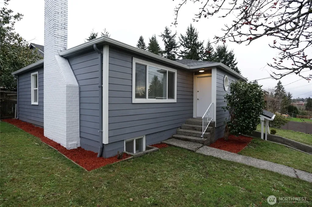 1523 S Mason Avenue Tacoma WA 98405