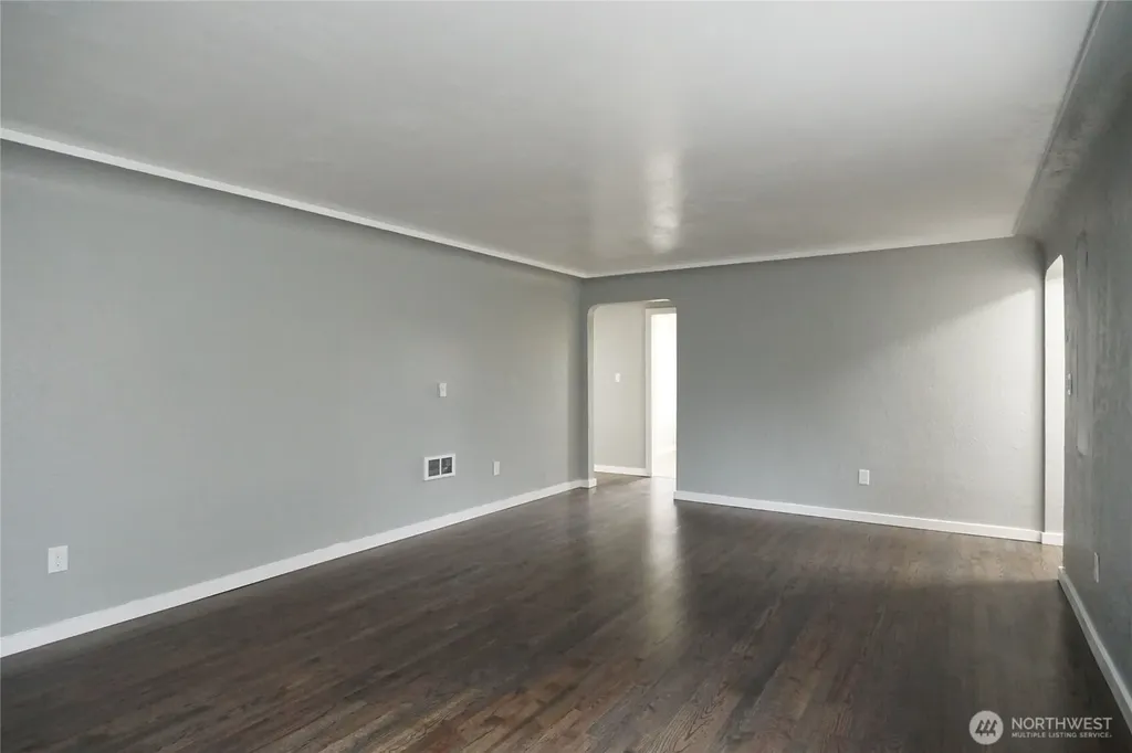 1523 S Mason Avenue Tacoma WA 98405