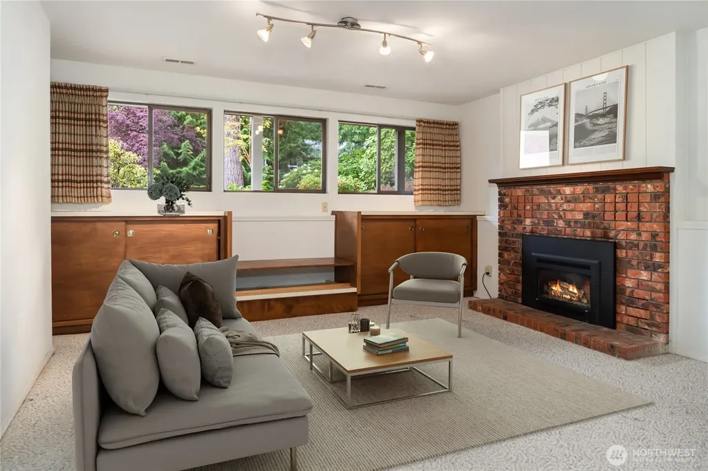 20 Clipper Lane Port Ludlow WA 98365