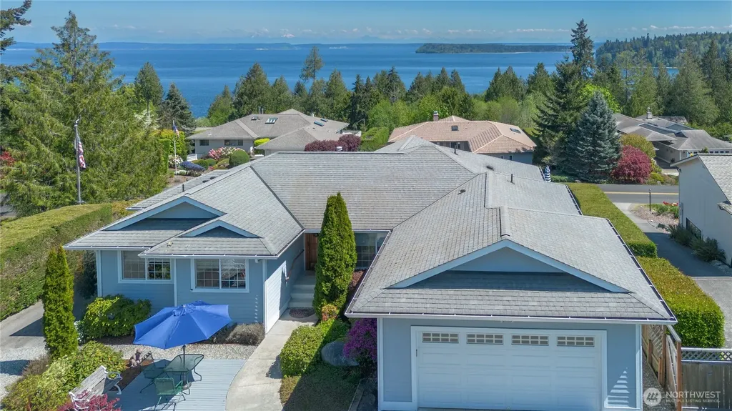 662 Pioneer Drive Port Ludlow WA 98365