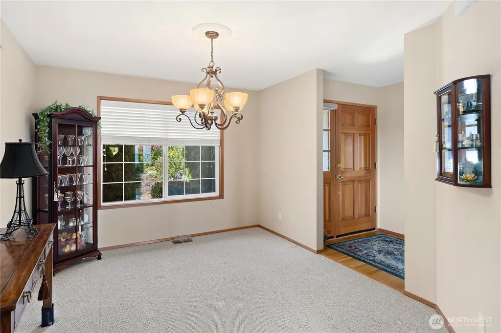 662 Pioneer Drive Port Ludlow WA 98365