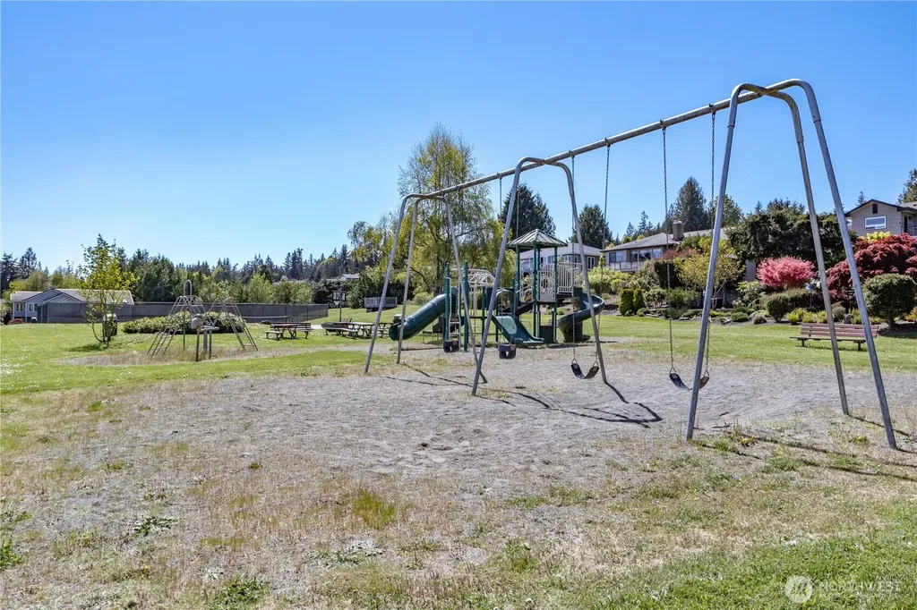 662 Pioneer Drive Port Ludlow WA 98365