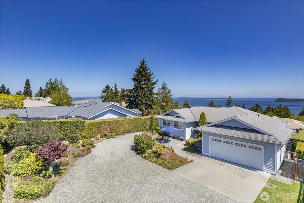 662 Pioneer Drive Port Ludlow WA 98365