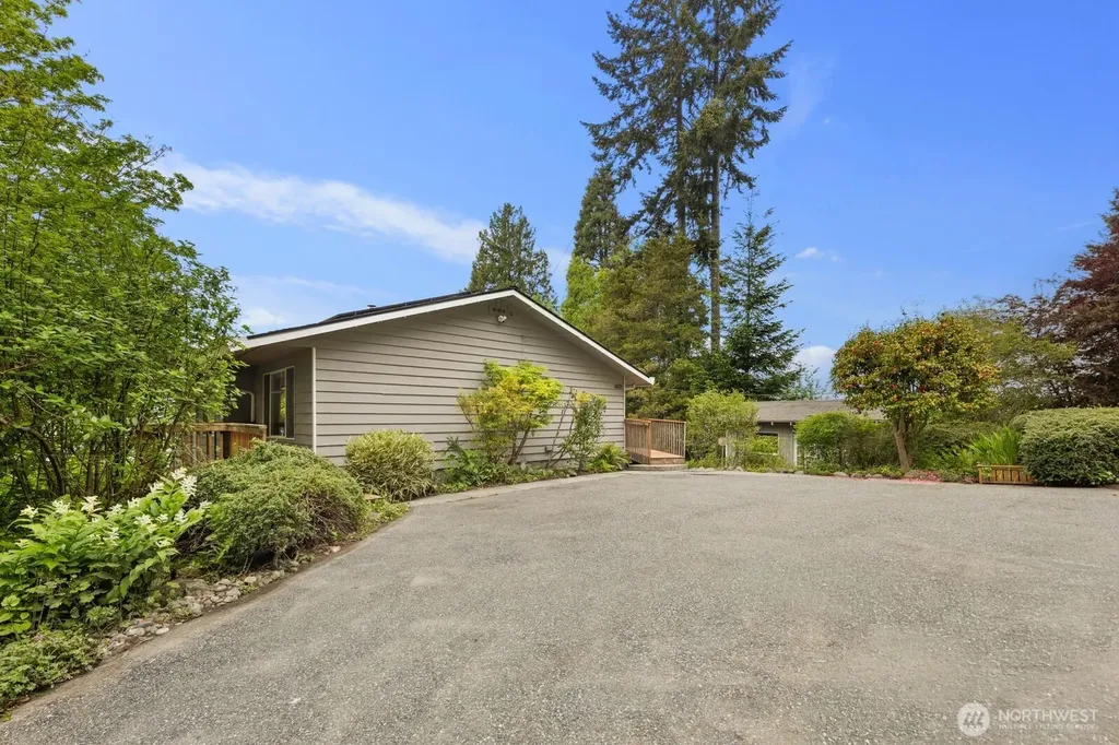 6031 88th Street SW Mukilteo WA 98275