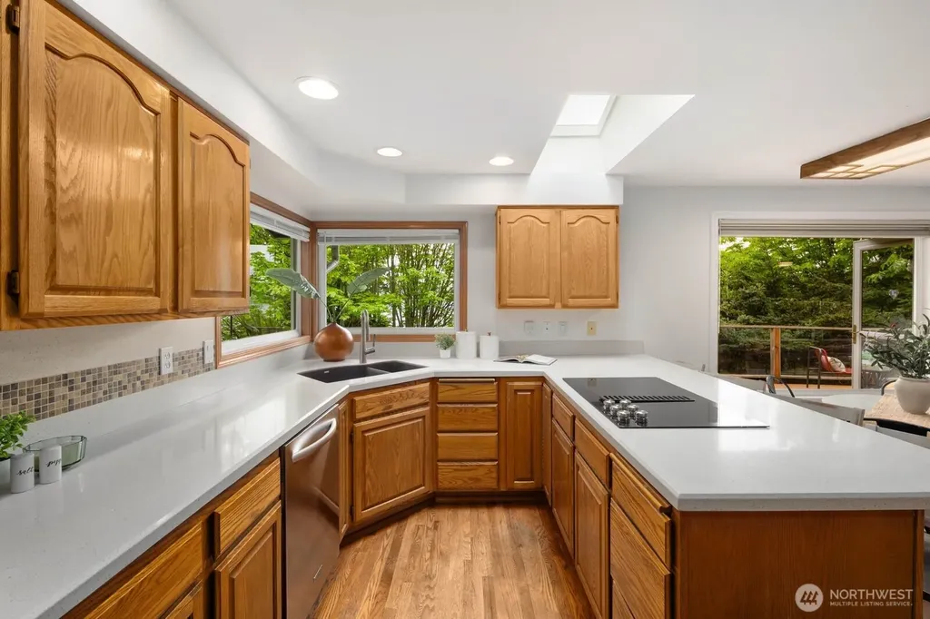 6031 88th Street SW Mukilteo WA 98275