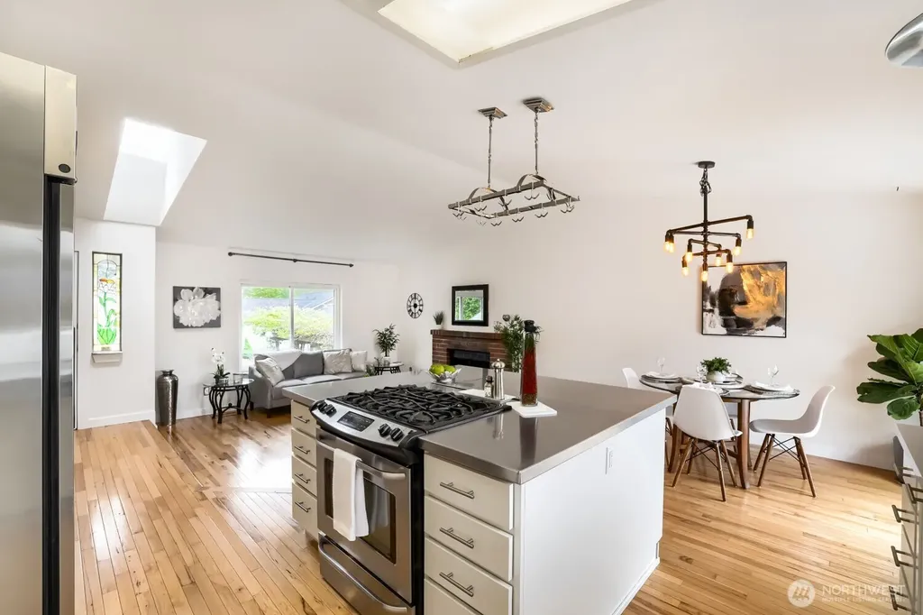 22414 18th Avenue SE Bothell WA 98021