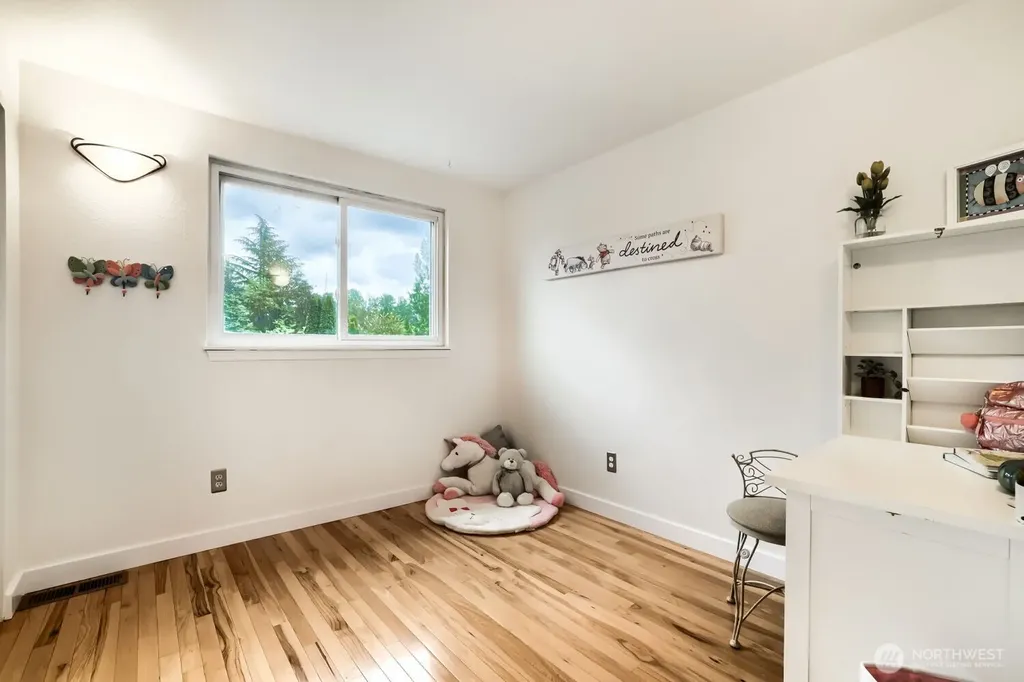 22414 18th Avenue SE Bothell WA 98021