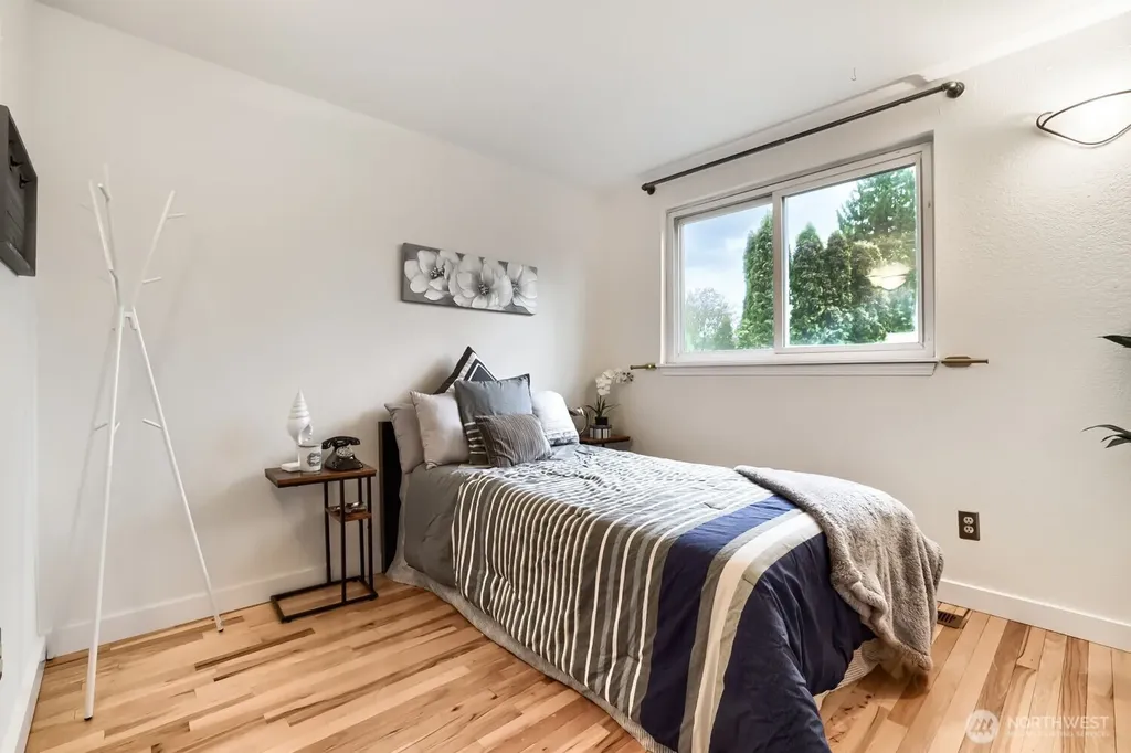 22414 18th Avenue SE Bothell WA 98021
