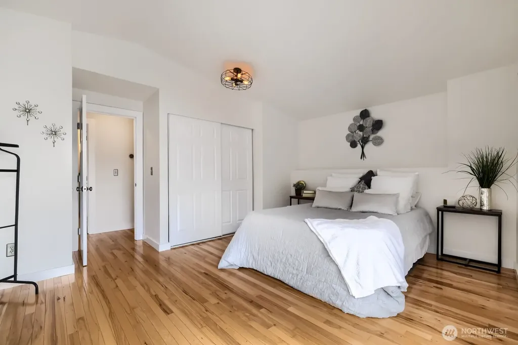22414 18th Avenue SE Bothell WA 98021
