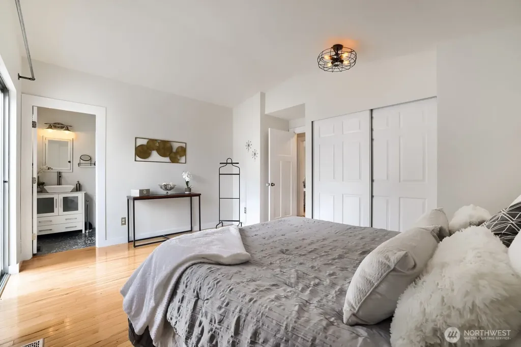 22414 18th Avenue SE Bothell WA 98021