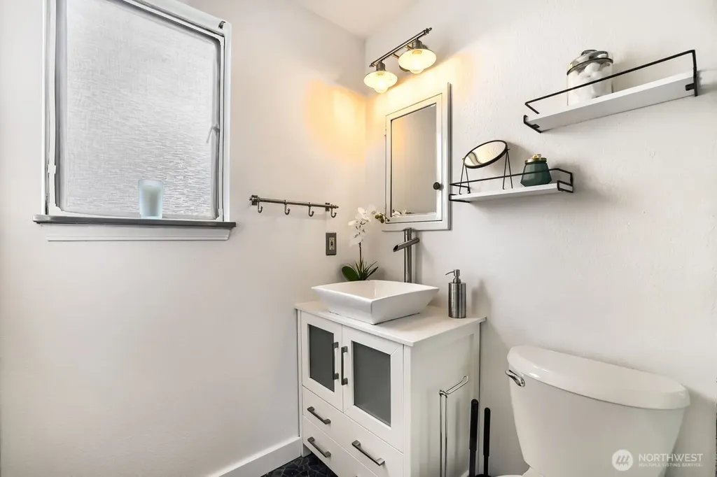 22414 18th Avenue SE Bothell WA 98021