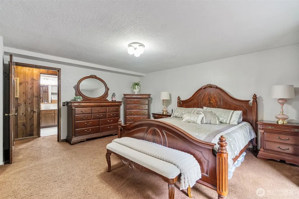 1531 Us Highway 12 Ethel WA 98542