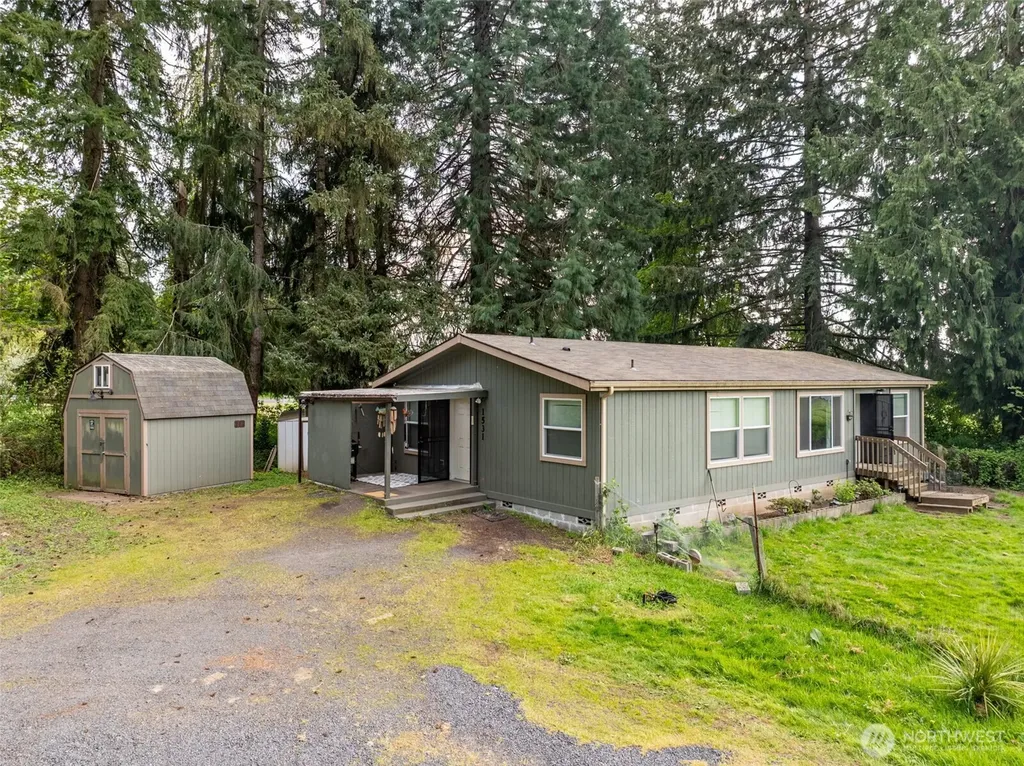 1531 Us Highway 12 Ethel WA 98542