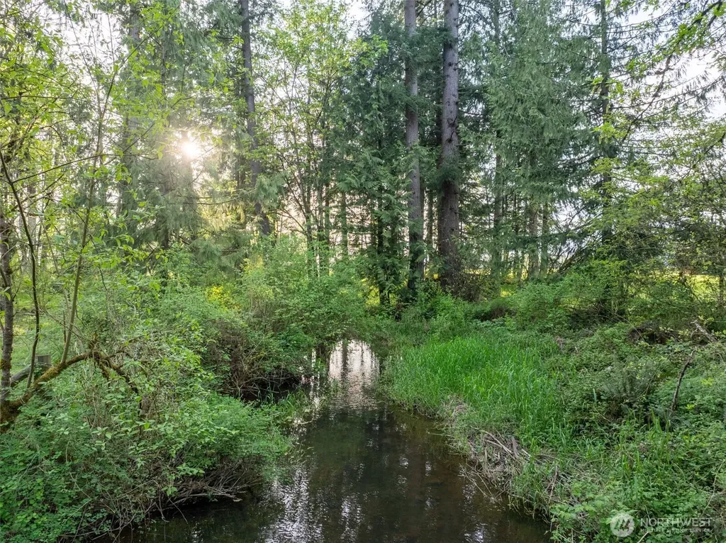 1531 Us Highway 12 Ethel WA 98542