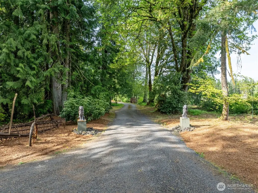 1531 Us Highway 12 Ethel WA 98542