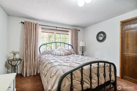 1531 Us Highway 12 Ethel WA 98542