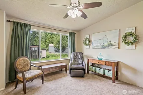 1531 Us Highway 12 Ethel WA 98542