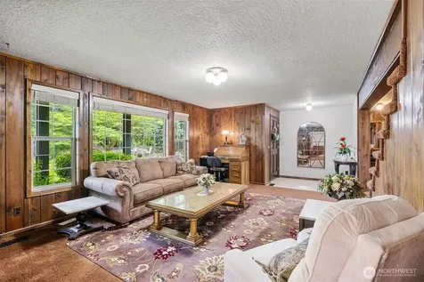 1531 Us Highway 12 Ethel WA 98542