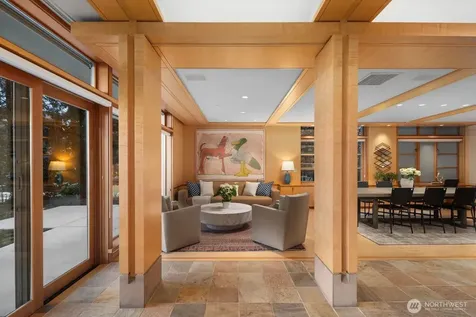 5505 Lake Washington Boulevard NE Kirkland WA 98033