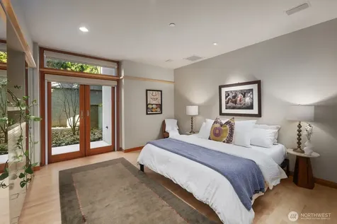 5505 Lake Washington Boulevard NE Kirkland WA 98033