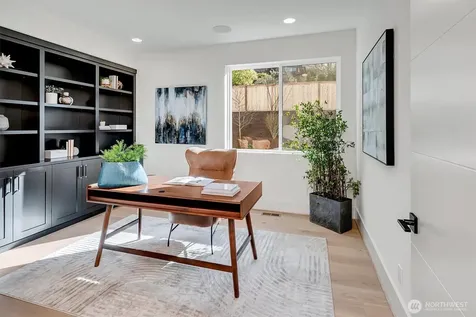 3036 67th Avenue SE Mercer Island WA 98040