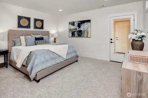 3036 67th Avenue SE Mercer Island WA 98040