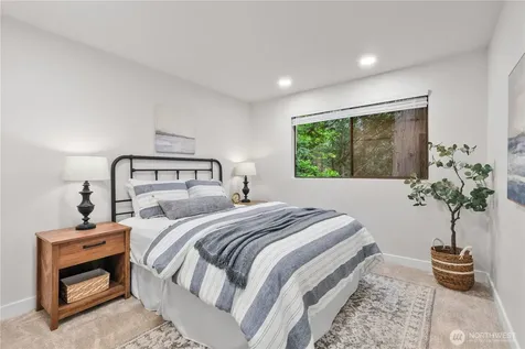 18126 NE 185th Place Woodinville WA 98077