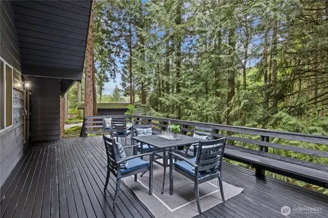 18126 NE 185th Place Woodinville WA 98077