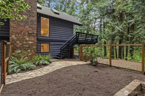 18126 NE 185th Place Woodinville WA 98077