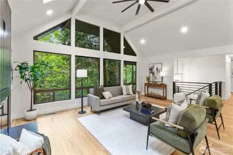18126 NE 185th Place Woodinville WA 98077