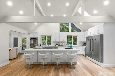 18126 NE 185th Place Woodinville WA 98077