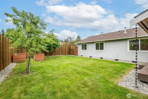 1901 12th Avenue SE Puyallup WA 98372