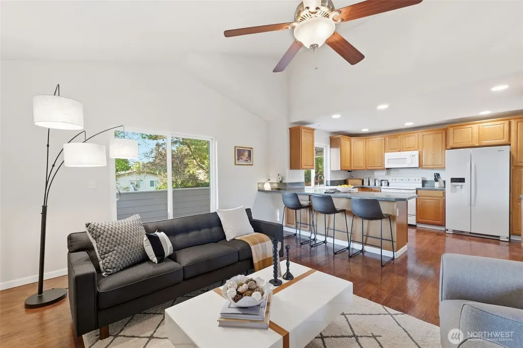 707 Gove Street Steilacoom WA 98388