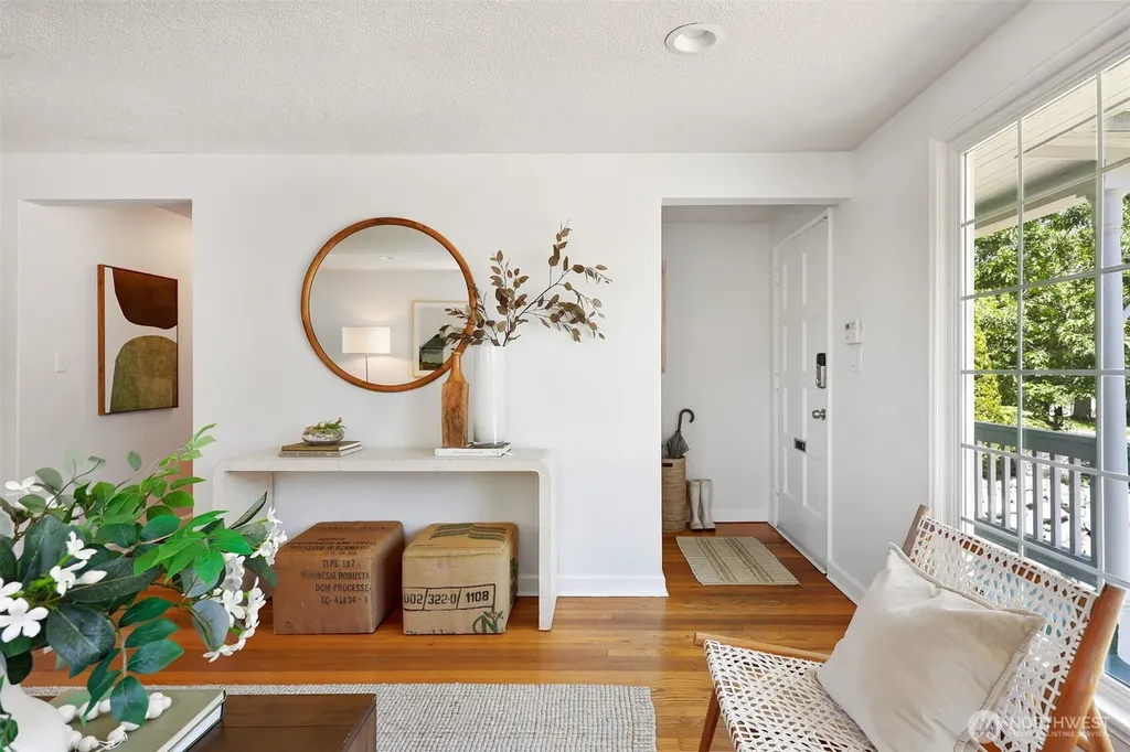 3003 NW 67th Street Seattle WA 98117