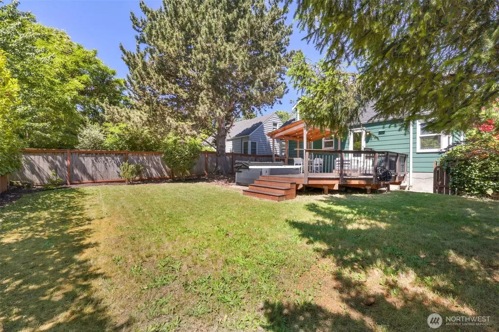 3003 NW 67th Street Seattle WA 98117