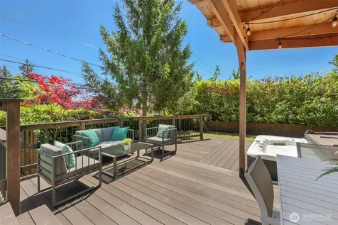 3003 NW 67th Street Seattle WA 98117