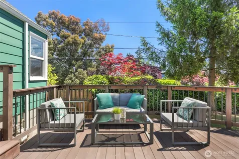 3003 NW 67th Street Seattle WA 98117