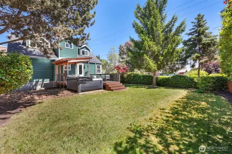 3003 NW 67th Street Seattle WA 98117