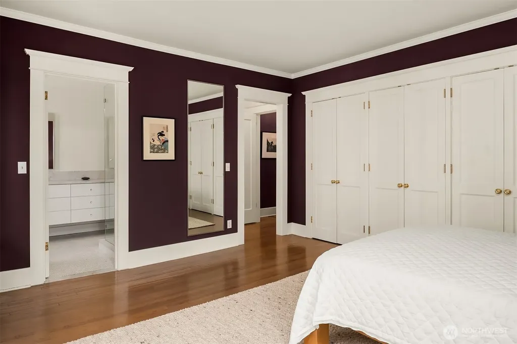 941 11th Avenue E Seattle WA 98102