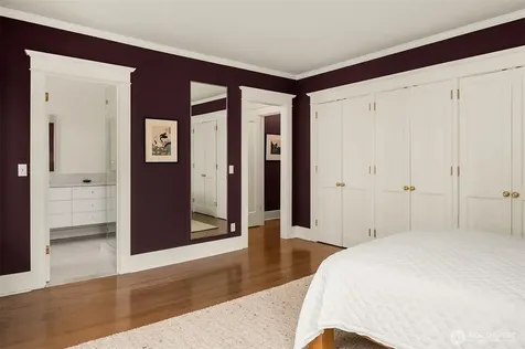 941 11th Avenue E Seattle WA 98102