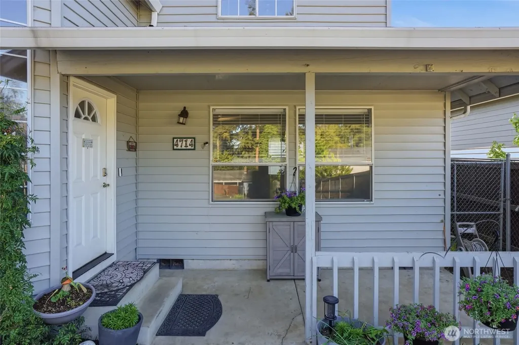 4714 NW Division Avenue Vancouver WA 98663