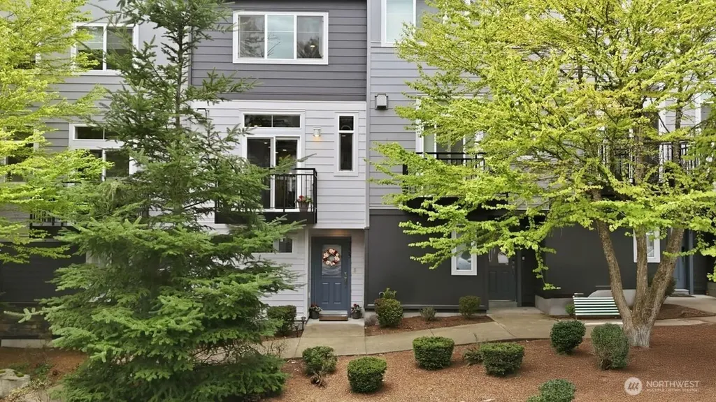 2225 NW Moraine Place Issaquah WA 98027