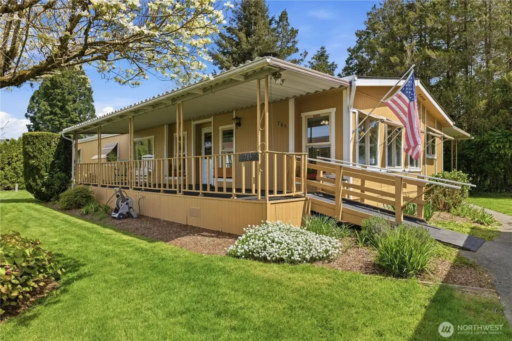 785 Dogwood Place Enumclaw WA 98022