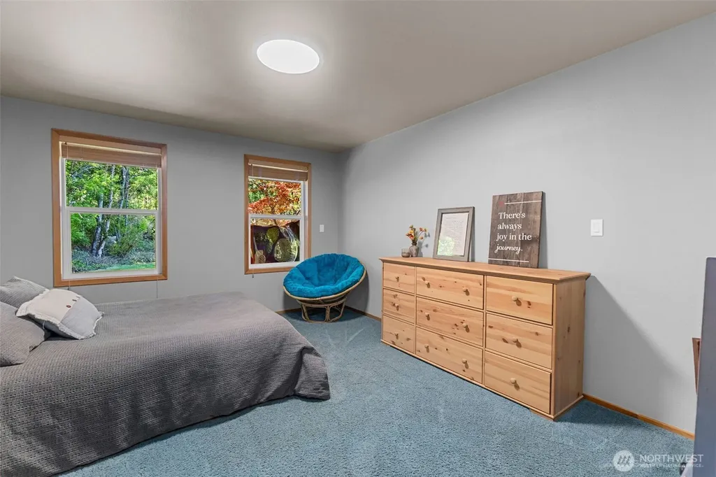 4900 Grand Fir Lane NW Olympia WA 98502