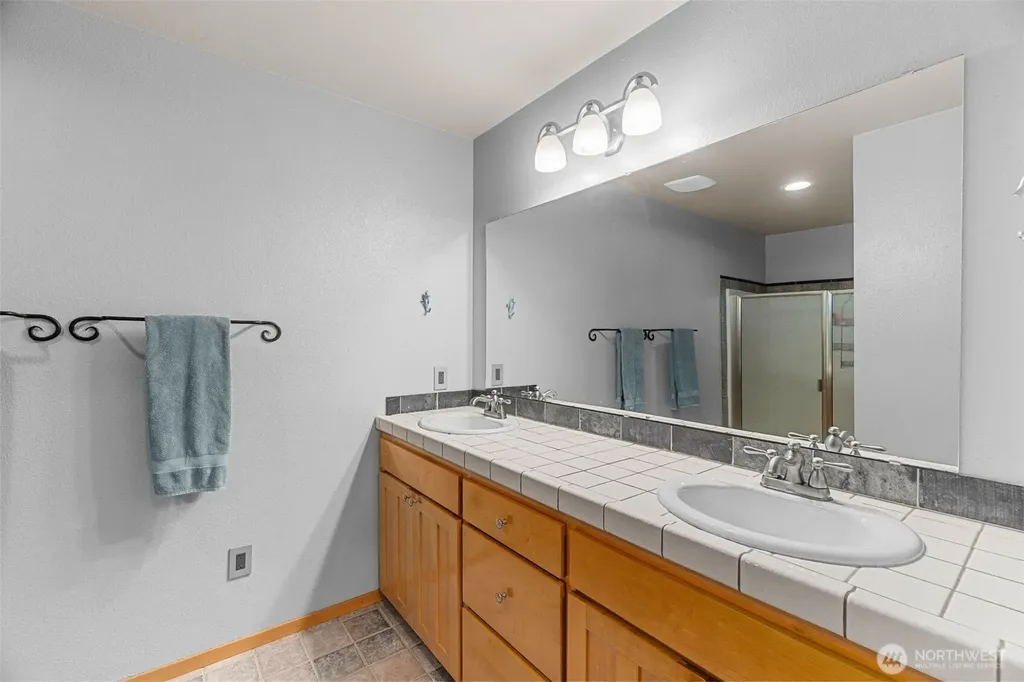 4900 Grand Fir Lane NW Olympia WA 98502